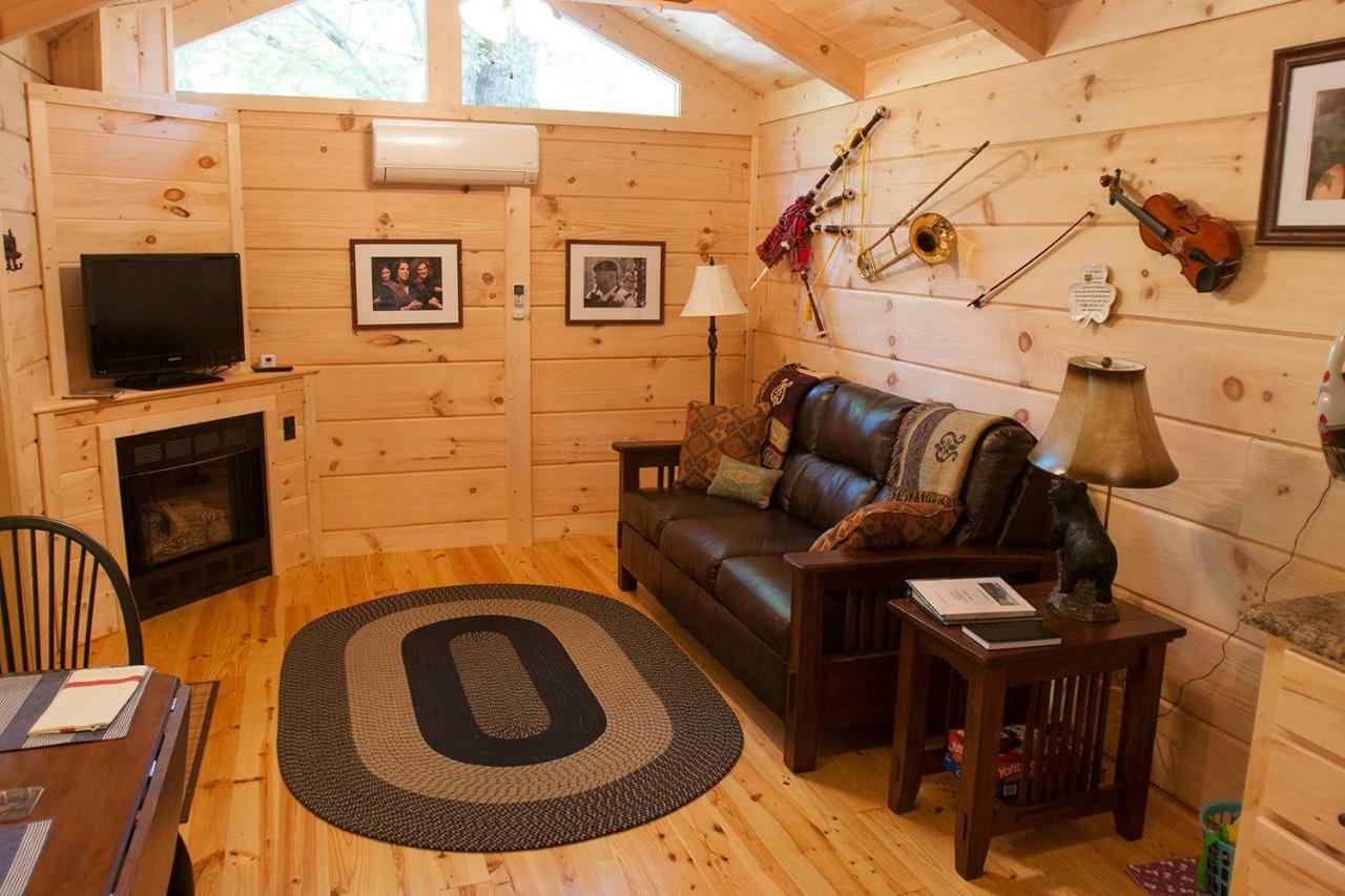 Pine Gables Cabins Villa Lake Lure Exterior foto