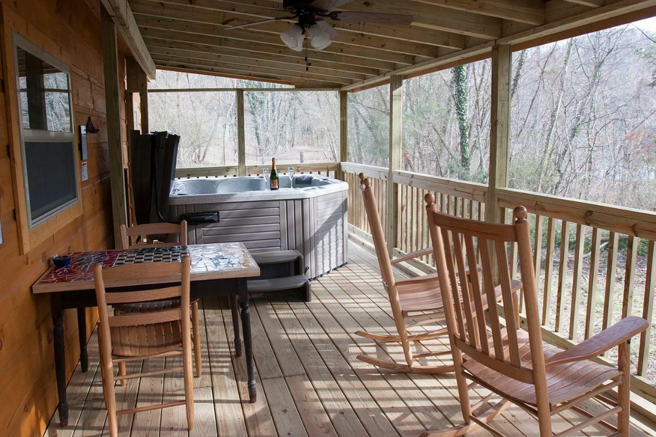 Pine Gables Cabins Villa Lake Lure Exterior foto