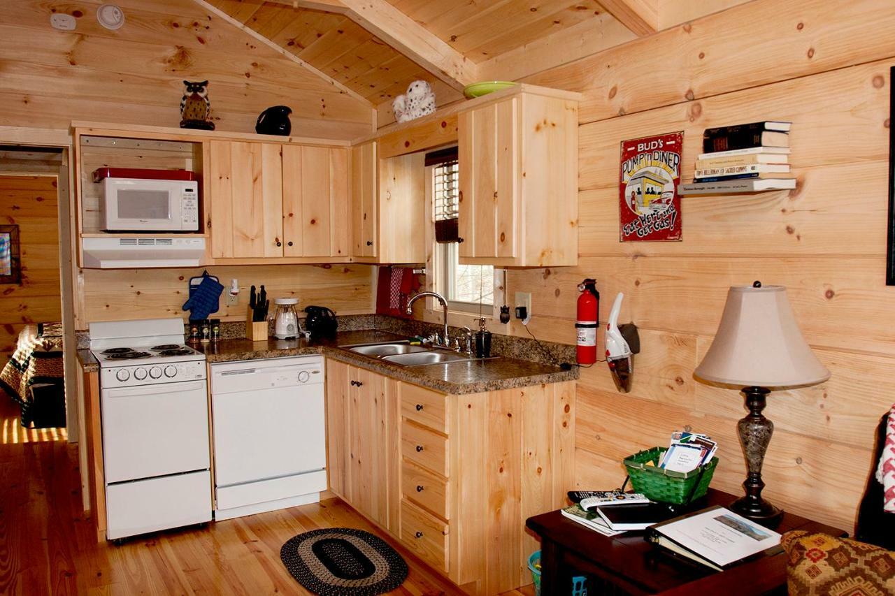 Pine Gables Cabins Villa Lake Lure Exterior foto