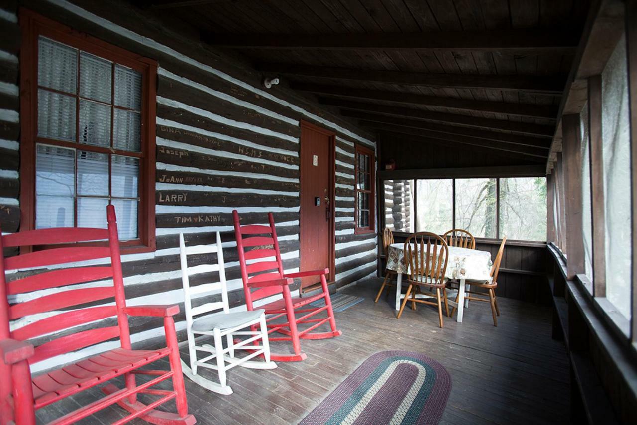 Pine Gables Cabins Villa Lake Lure Exterior foto